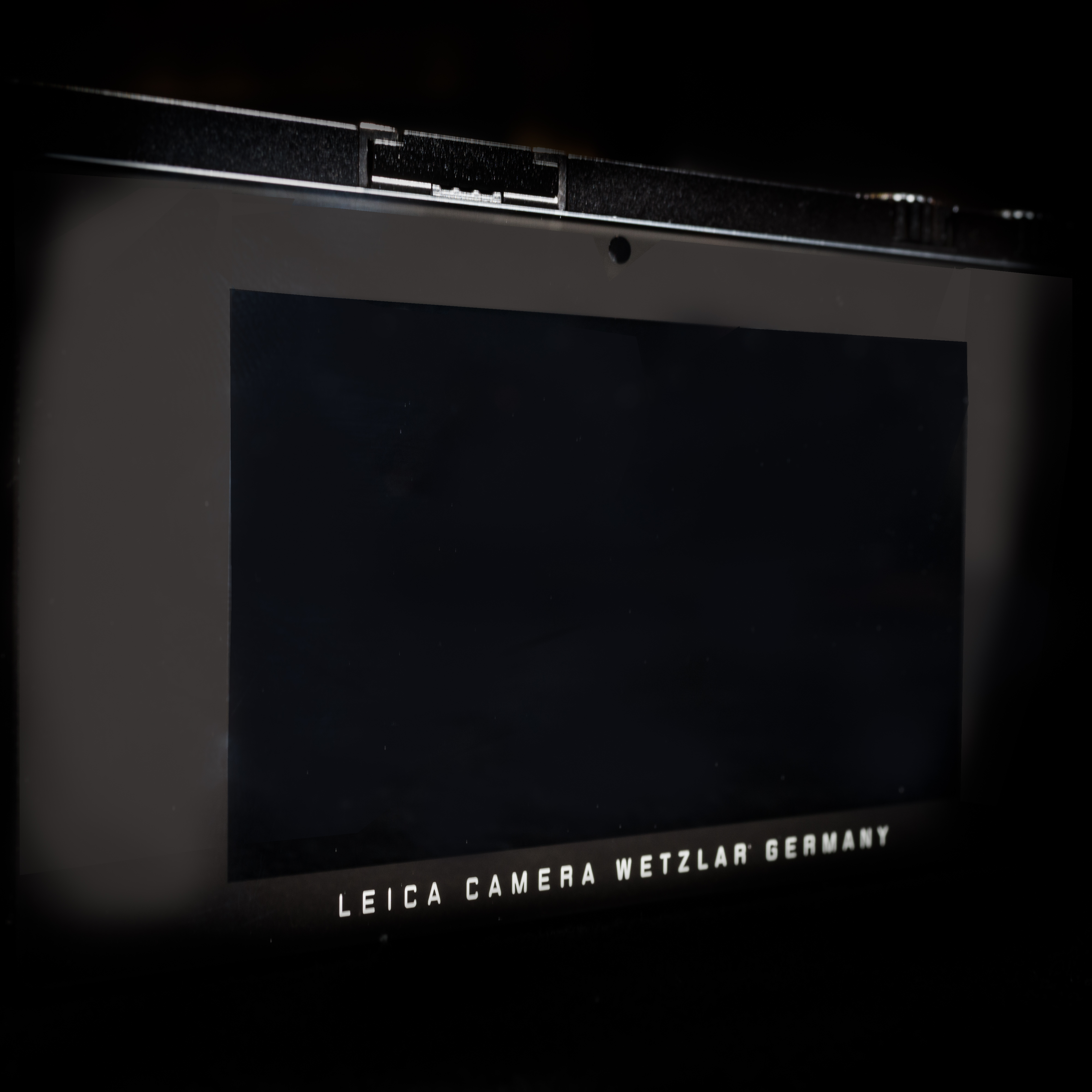 Leica TL2 camera vs Leica TL Camera review by Master Photographer Oz Yilmaz. Leica Review explains Leica TL2 camera specs and photos for photography tips