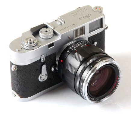 Voigtlander Nokton Aspherical 35mm f/1.2 Lens II Review - LEICA REVIEW
