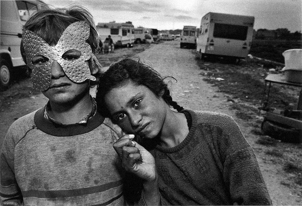 Mary Ellen Mark - Lessons for Photographers - Leica Tutorial by Master Photographer Oz Yilmaz - Leica Review