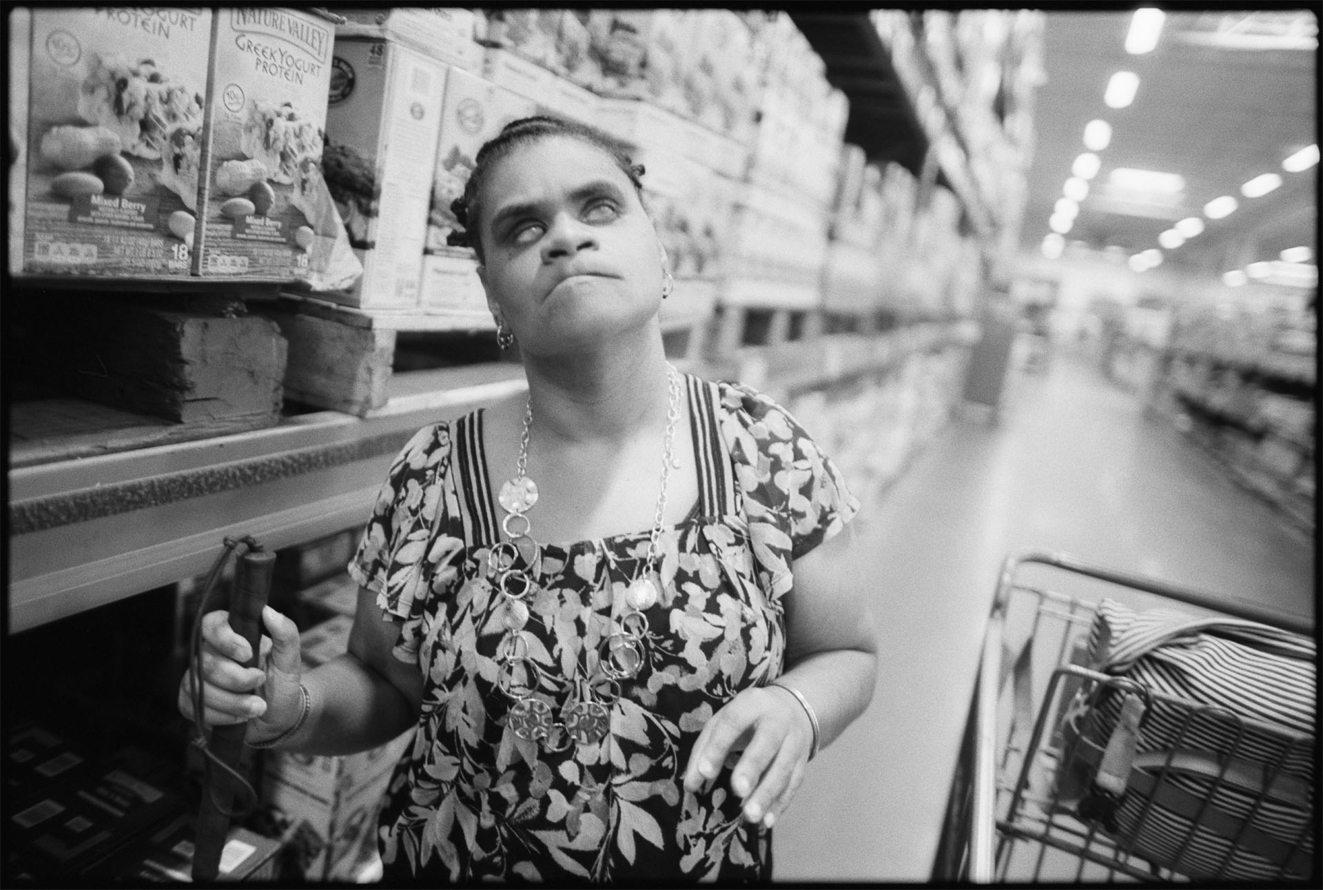 Mary Ellen Mark - Lessons for Photographers - Leica Tutorial by Master Photographer Oz Yilmaz - Leica Review