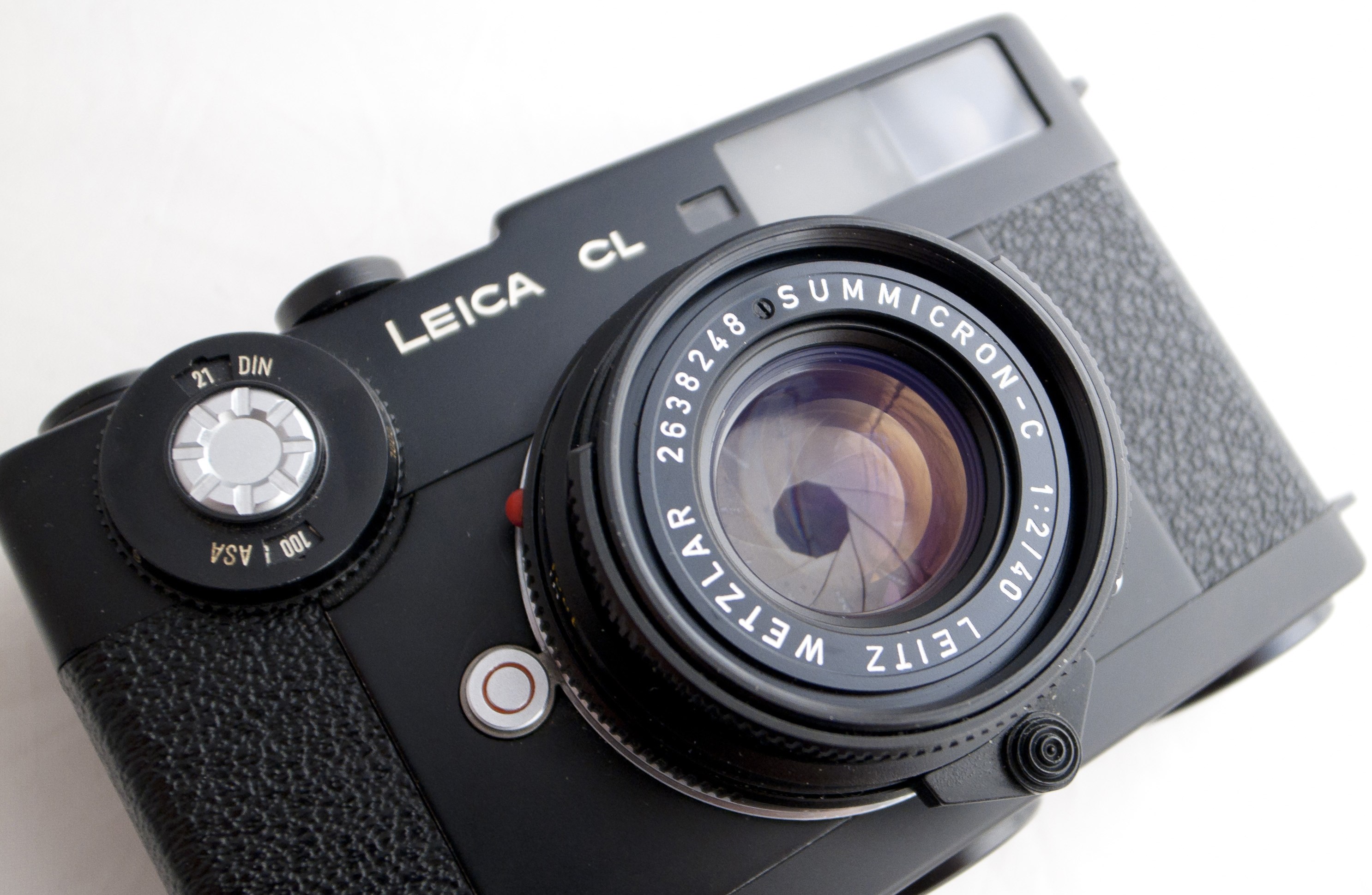 Leica CL Camera Review - LEICA REVIEW